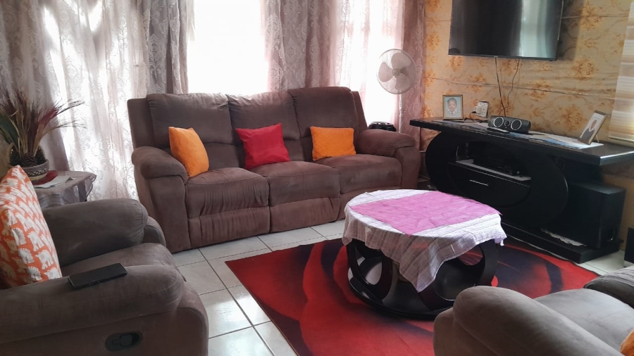 2 Bedroom Property for Sale in Mdantsane Eastern Cape